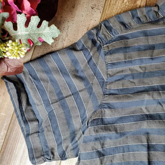 COLUMBIA Men's Graphite Stripe Collared Shirt Size XXL Snap Front Double pocket - Picture 4 of 15